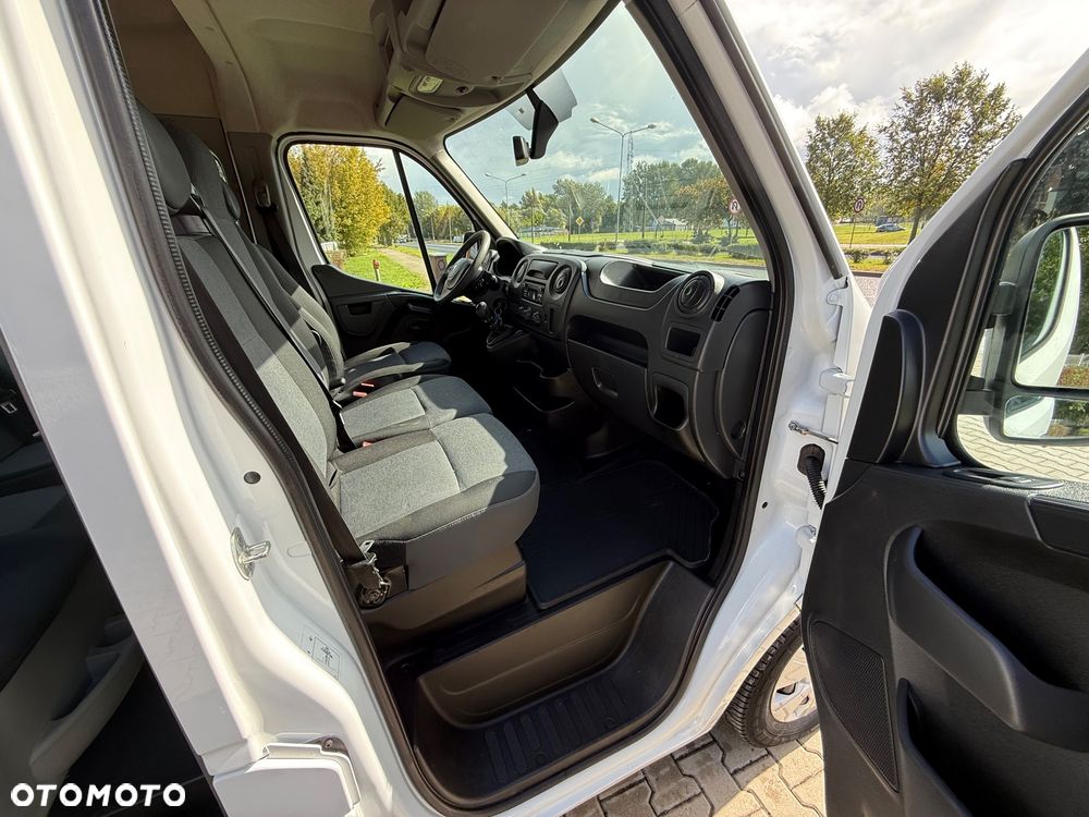 Renault MASTER 2,3 DCI 130KM L2H2 BRYGADÓWKA 7 MIEJSC SERWIS ASO - 35