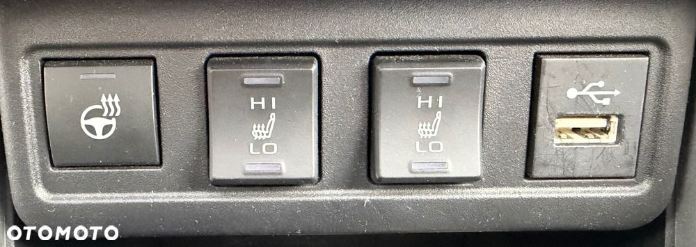 Toyota Corolla Cross 2.0 Hybrid Premiere Edition - 13