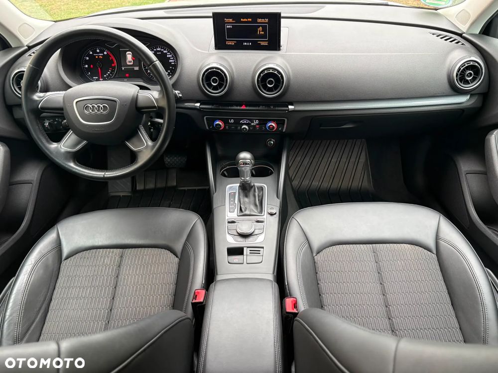 Audi A3 Sportback 1.2 TFSI S tronic Ambiente - 16