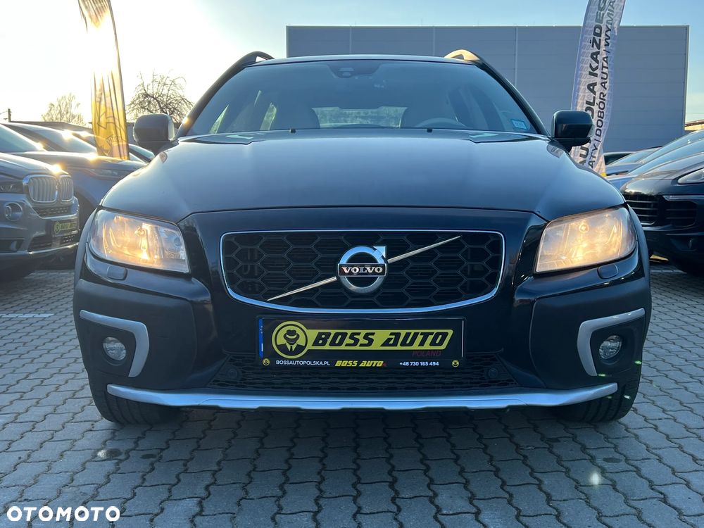 Volvo XC 70 - 4