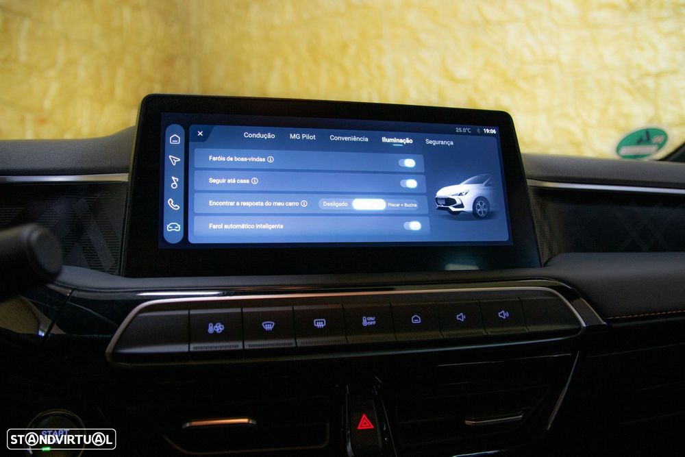 MG MG3 1.5 L Hybrid+ Luxury - 24
