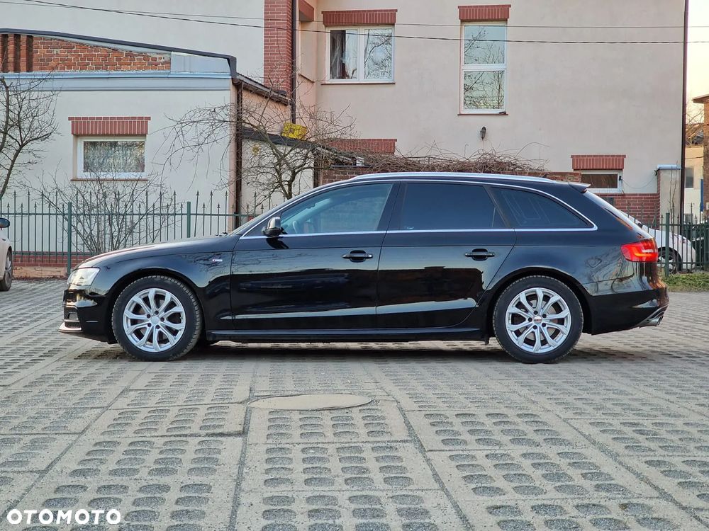 Audi A4 2.0 TDI DPF clean diesel quattro S tronic S line Sportpaket - 4