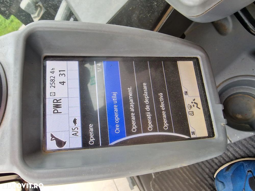 Hitachi ZX85-6, 2022, 2.582h, Masa Operationala 8,65t, CUPLA RAPIDA HIDRAULICA+3 CUPE NOI, SENILE NOI, Inst picon, camera spate, ad sapare 5m, ridica 4,5t, LAMA NIVELARE, Sistem antifurt, 58CP, Leasing 4 ani cu rata lunara 1300Eur/6500 lei,PROMOTIE 58.900eur - 32