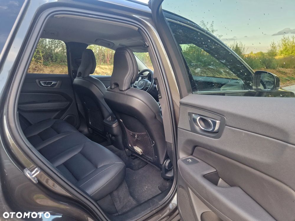 Volvo XC 60 B4 D Geartronic Momentum - 13