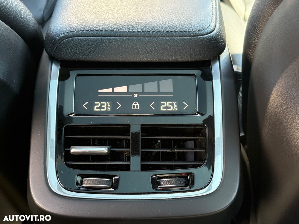 Volvo XC 60 D4 Geartronic Inscription - 12