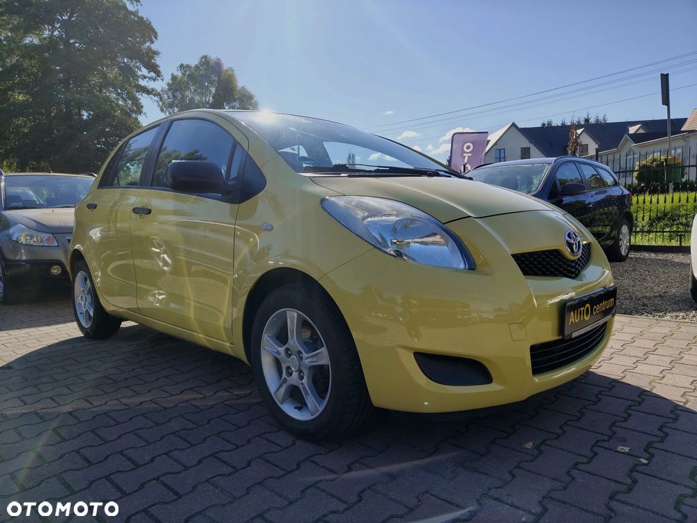 Toyota Yaris 1.33 VVT-i Cool - 11