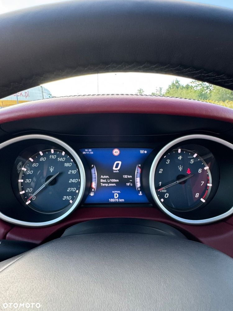 Maserati Ghibli S GranSport - 34