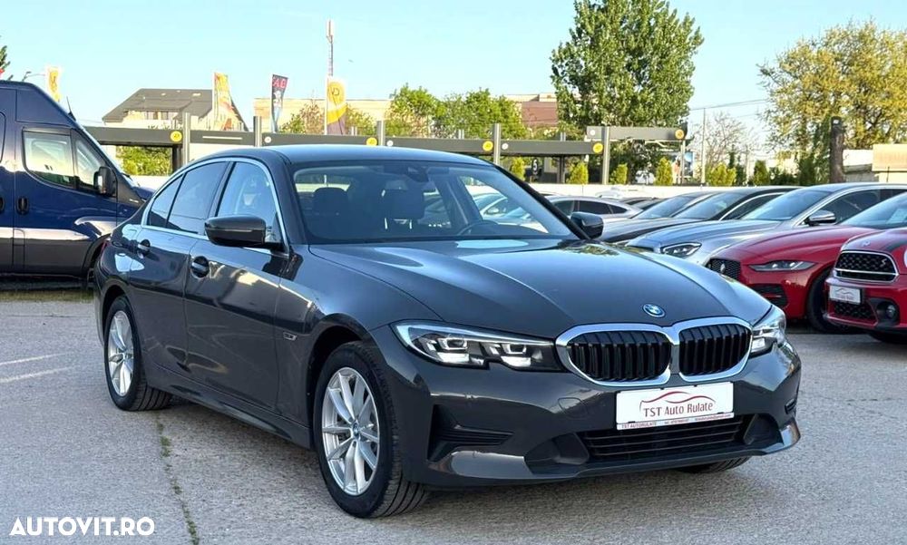 BMW Seria 3 - 13