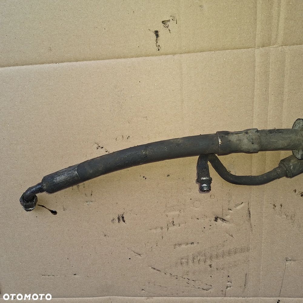 PRZEWOD WSPOMAGANIA MERCEDES W203 2.2 CDI - 2