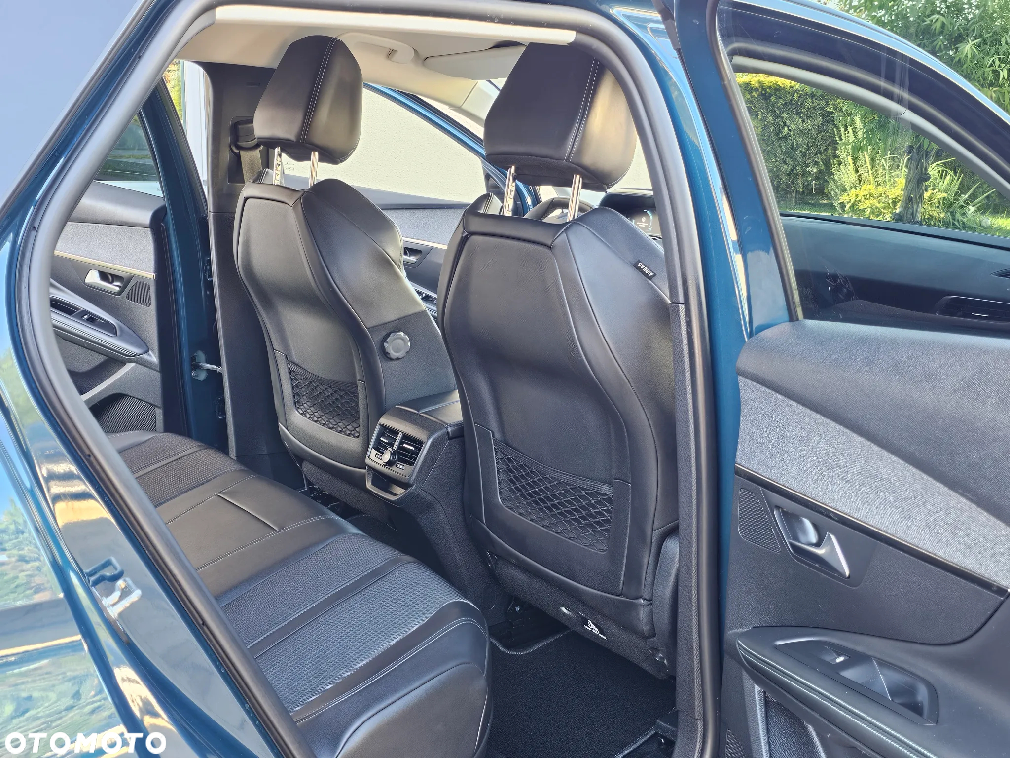 Peugeot 3008 Hybrid 225 e-EAT8 Allure Pack - 35