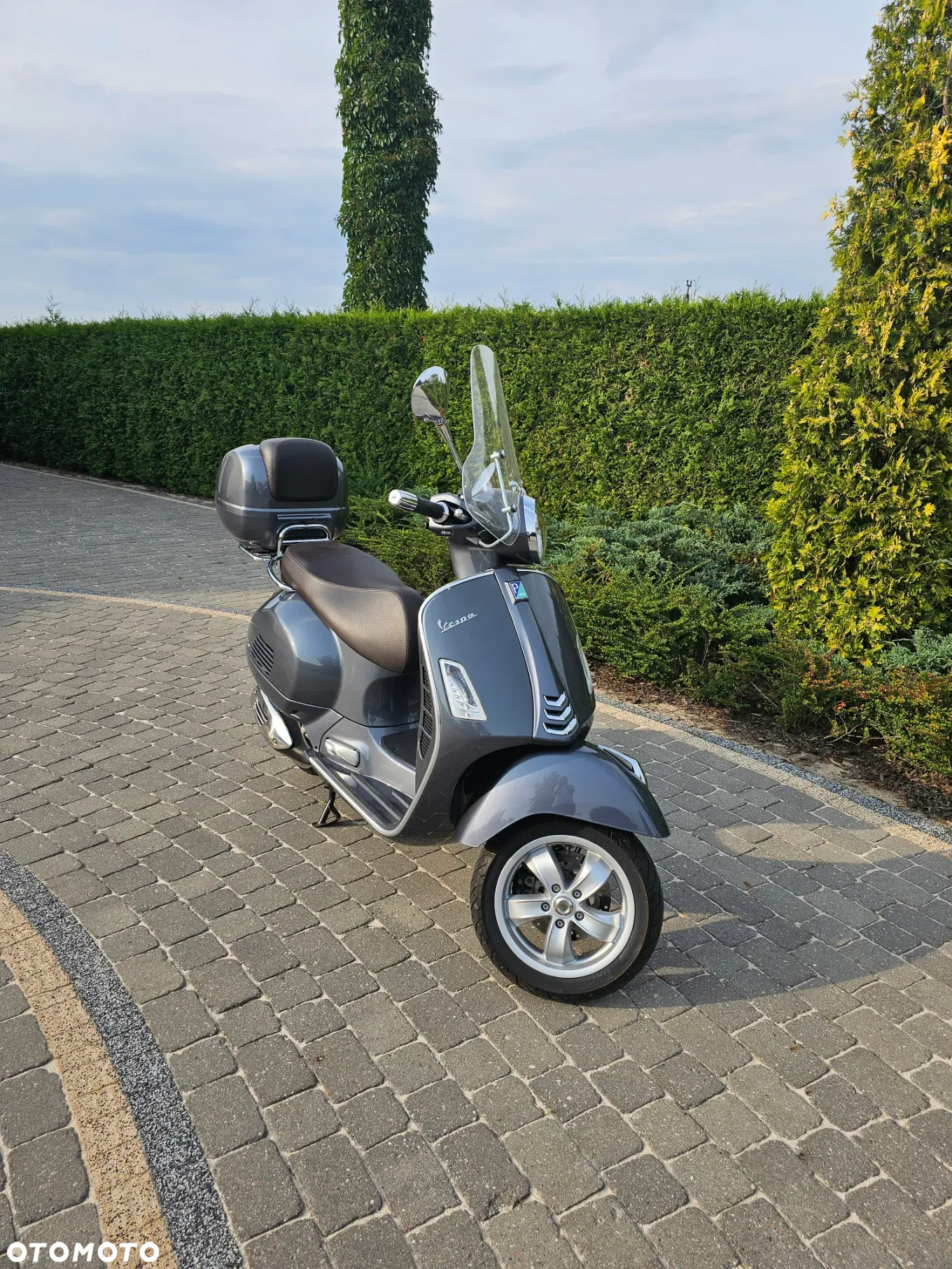 Vespa GTS - 7