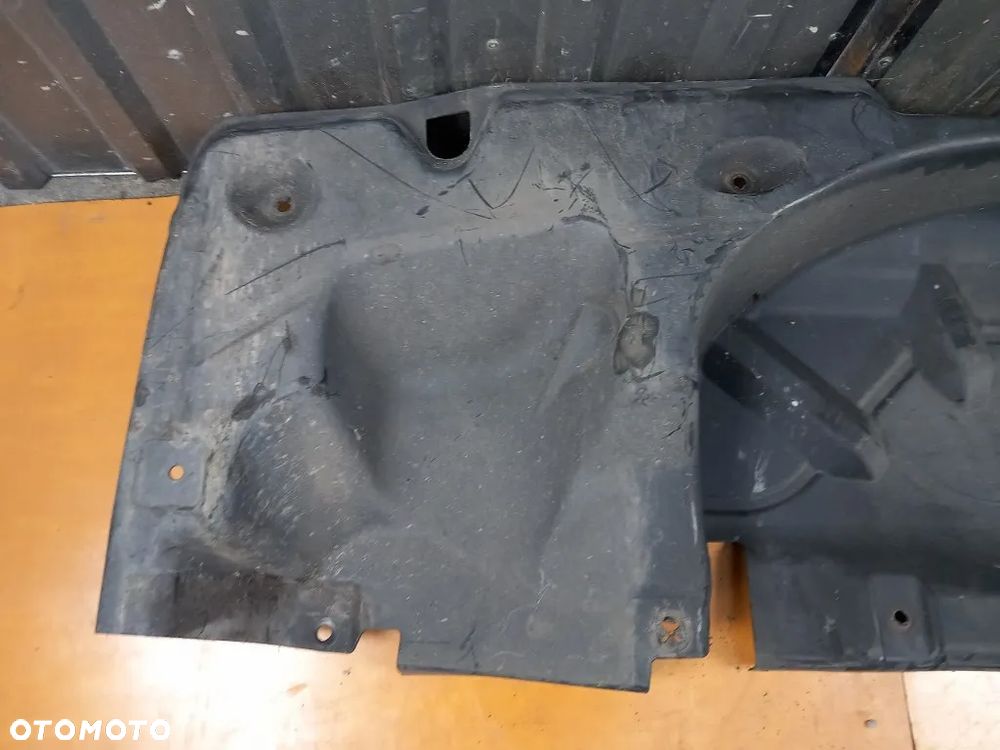 płyta osłona dolna podłogi vw transporter t5 t6 multivan caravelle 7h0825194g - 2