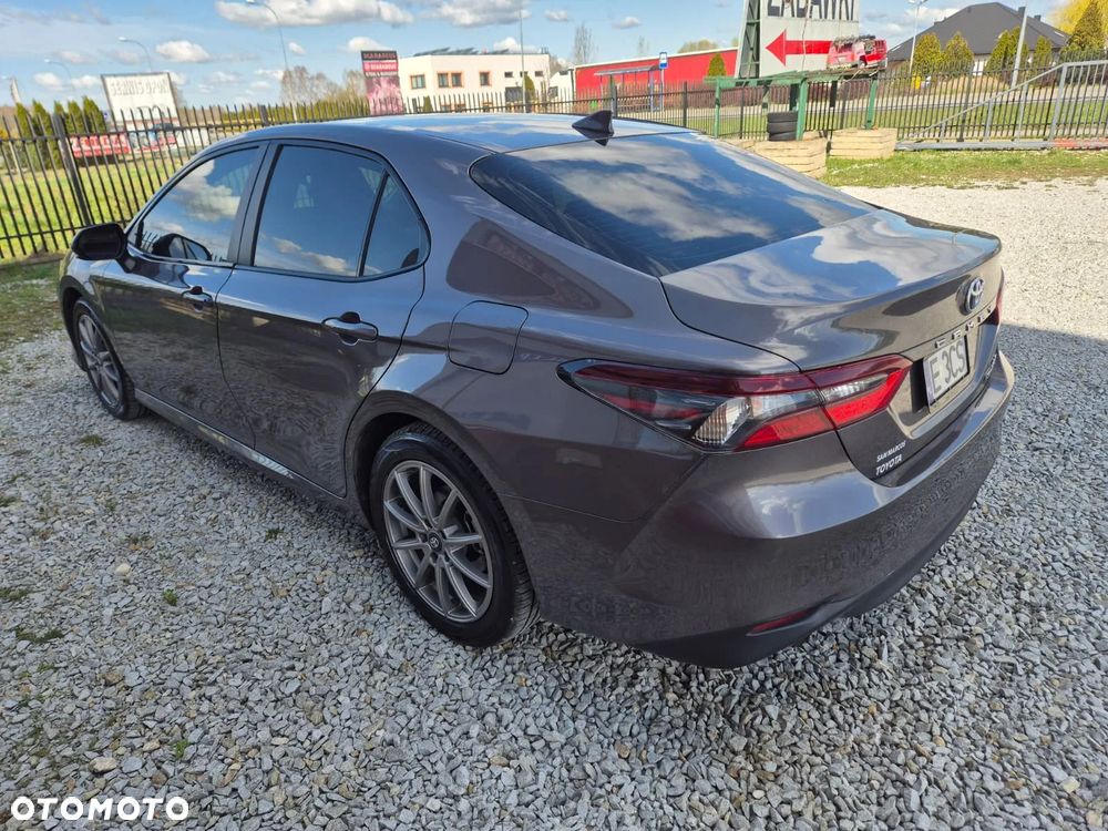 Toyota Camry 2.5 Hybrid Comfort CVT - 4