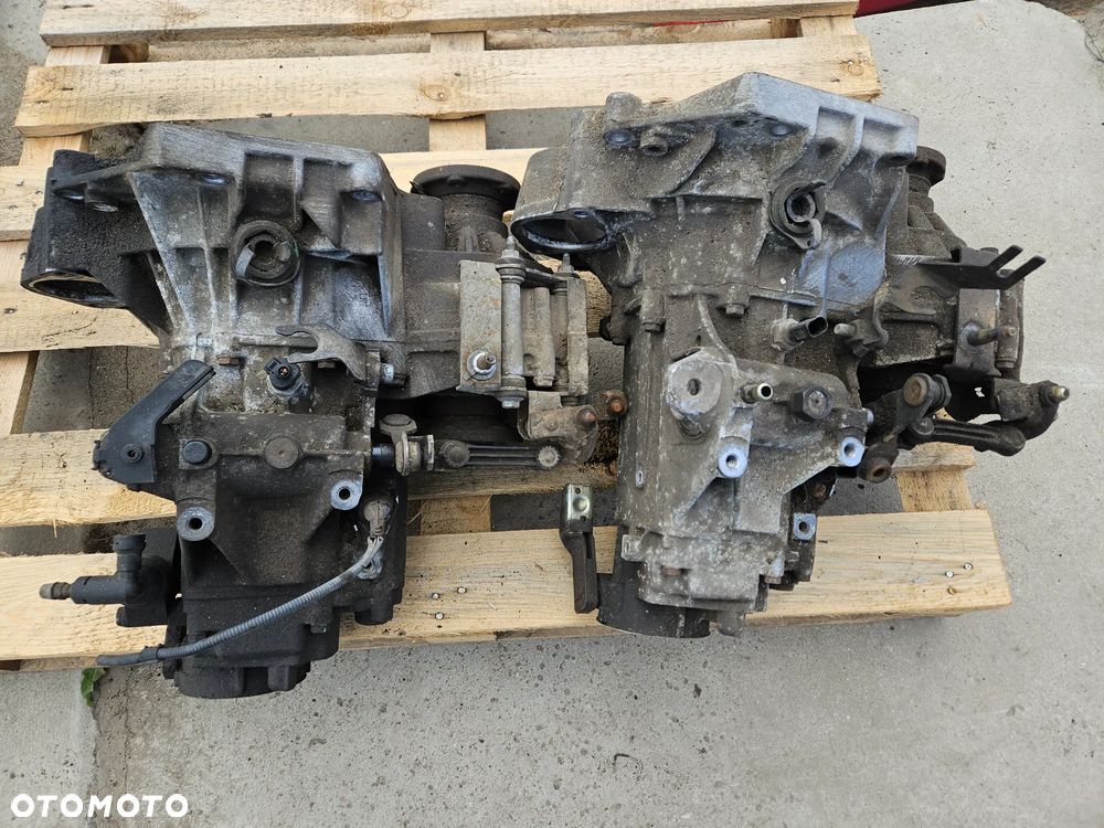 Skrzynia biegów VW Golf 4 IV Bora Octavia I Audi A3 8L 1,4 1,6 benzyna manual DRY DUW - 1