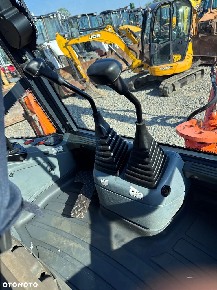 Fiat HITACHI FB200* KOPARKO ŁADOWARKA FIAT KOBELCO FB200** KOPARKO ŁADOWARKA JCB 4CX ** FINANSOWANIE* ZAMIANA* SKUP* KOPARKO ŁADOWARKA JCB 4CX /// JCB 3CX// - 8