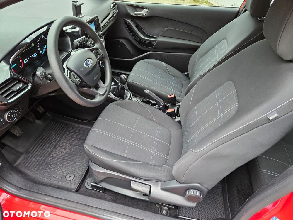 Ford Fiesta 1.1 S&S TREND - 17
