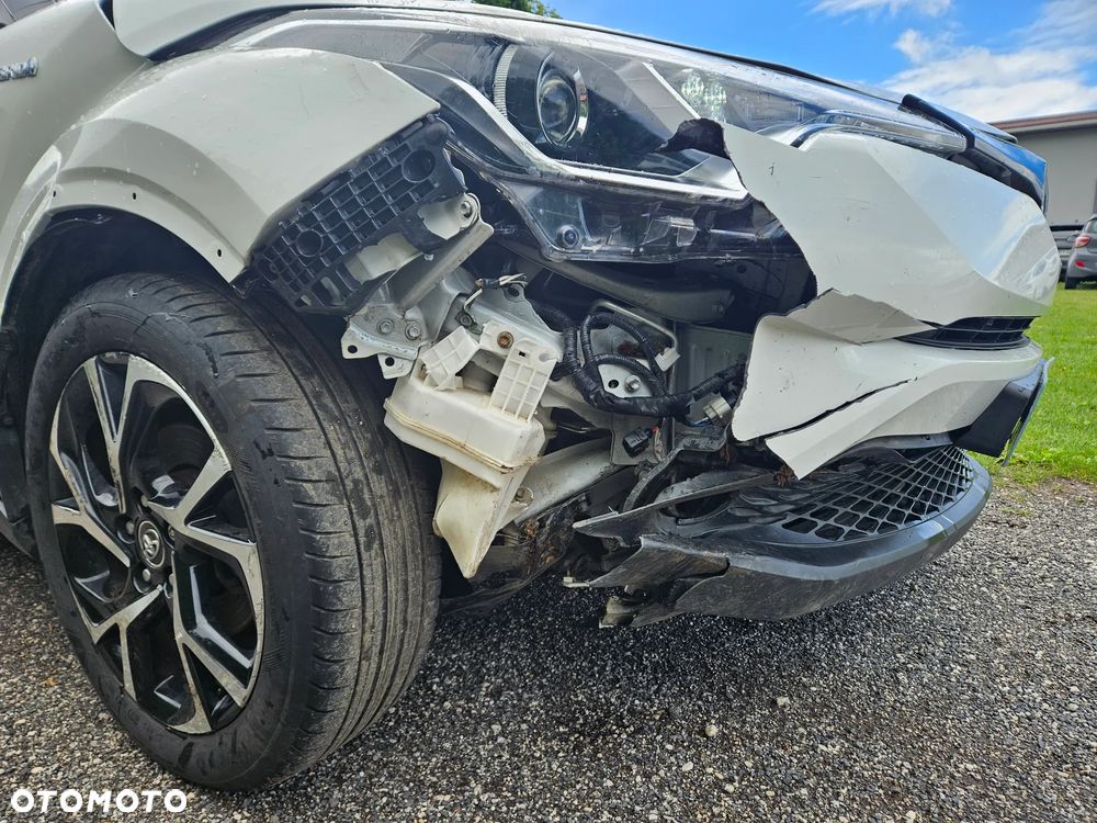 Toyota C-HR Style Selection - 9