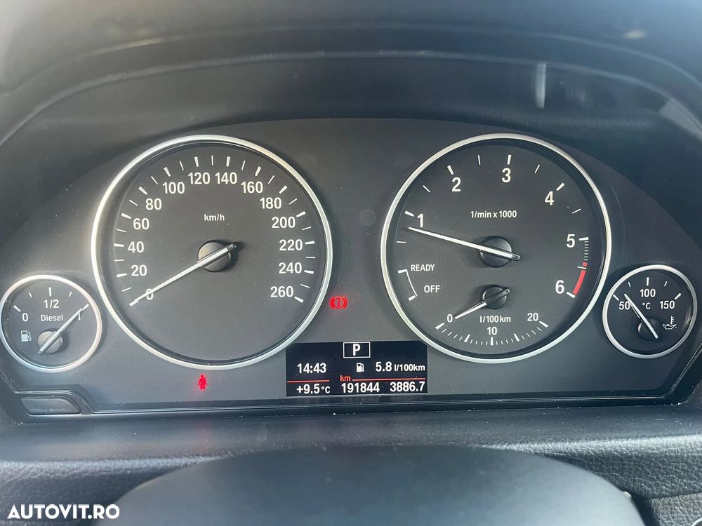 BMW Seria 3 318d Aut. - 8