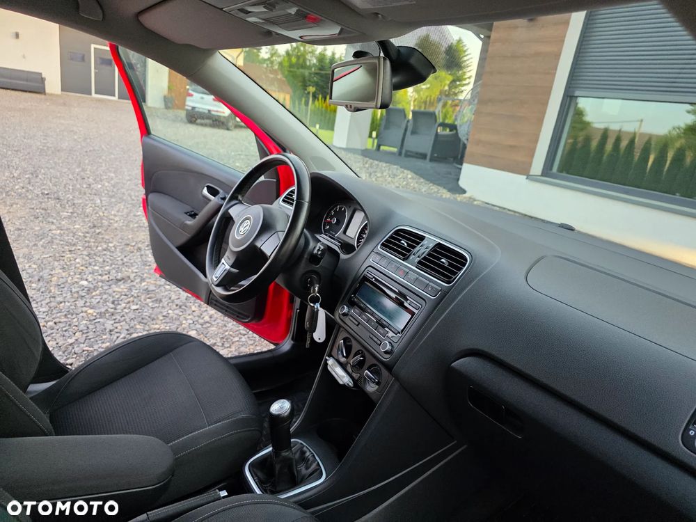 Volkswagen Polo 1.4 16V Comfortline Optimum - 31