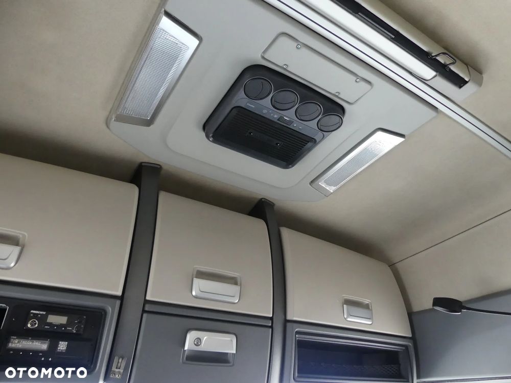 Renault T440 6x2 / FIRANKA 8.10m / EURO 6 / KLIMATYZACJA POSTOJOWA / - 37