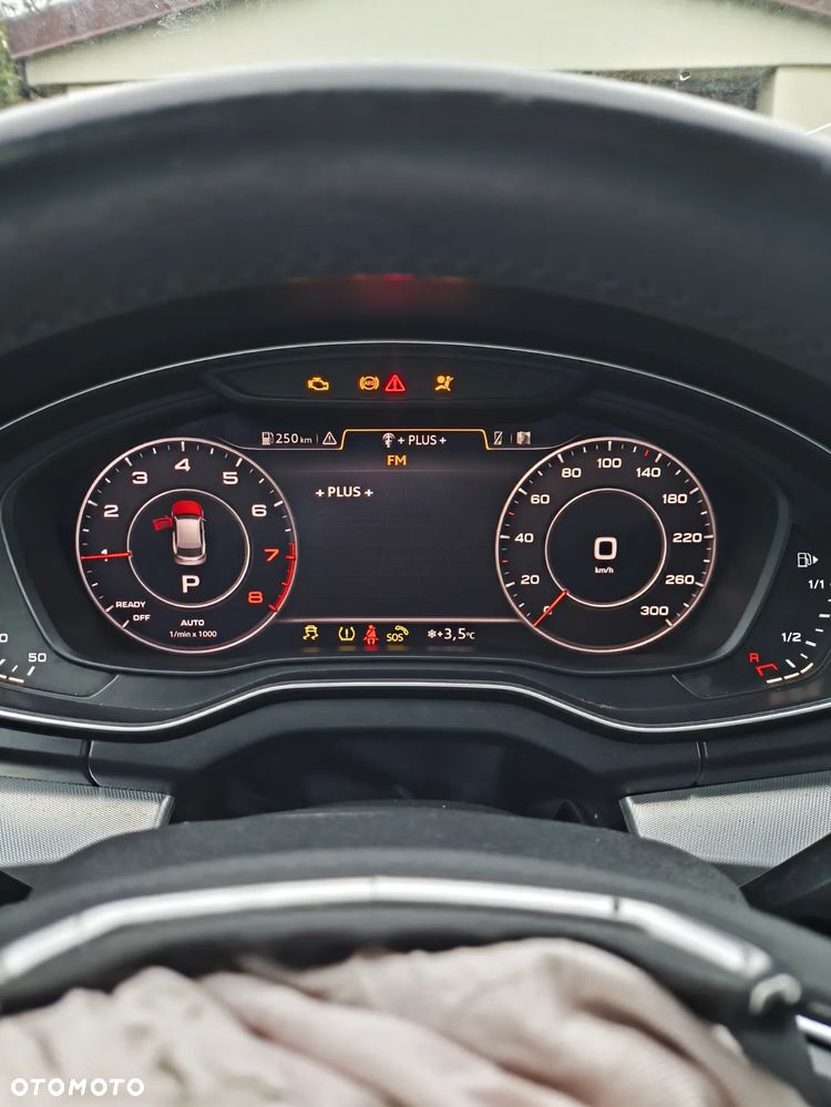 Audi Q5 45 TFSI quattro S tronic sport - 26