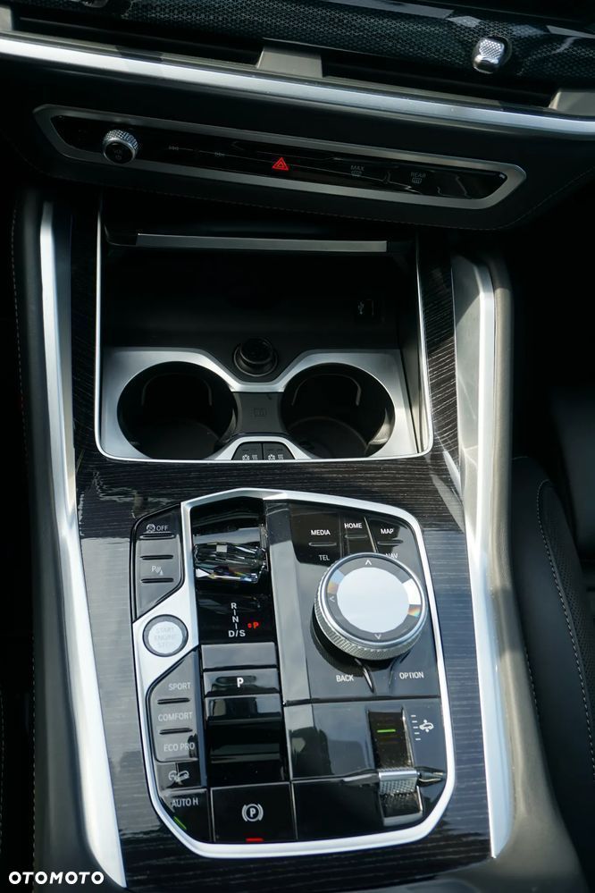 BMW X6M - 15
