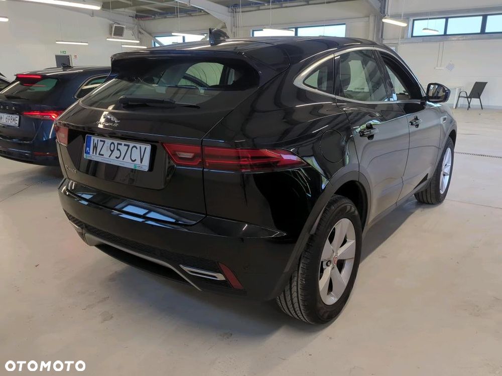Jaguar E-Pace 2021 photo 4