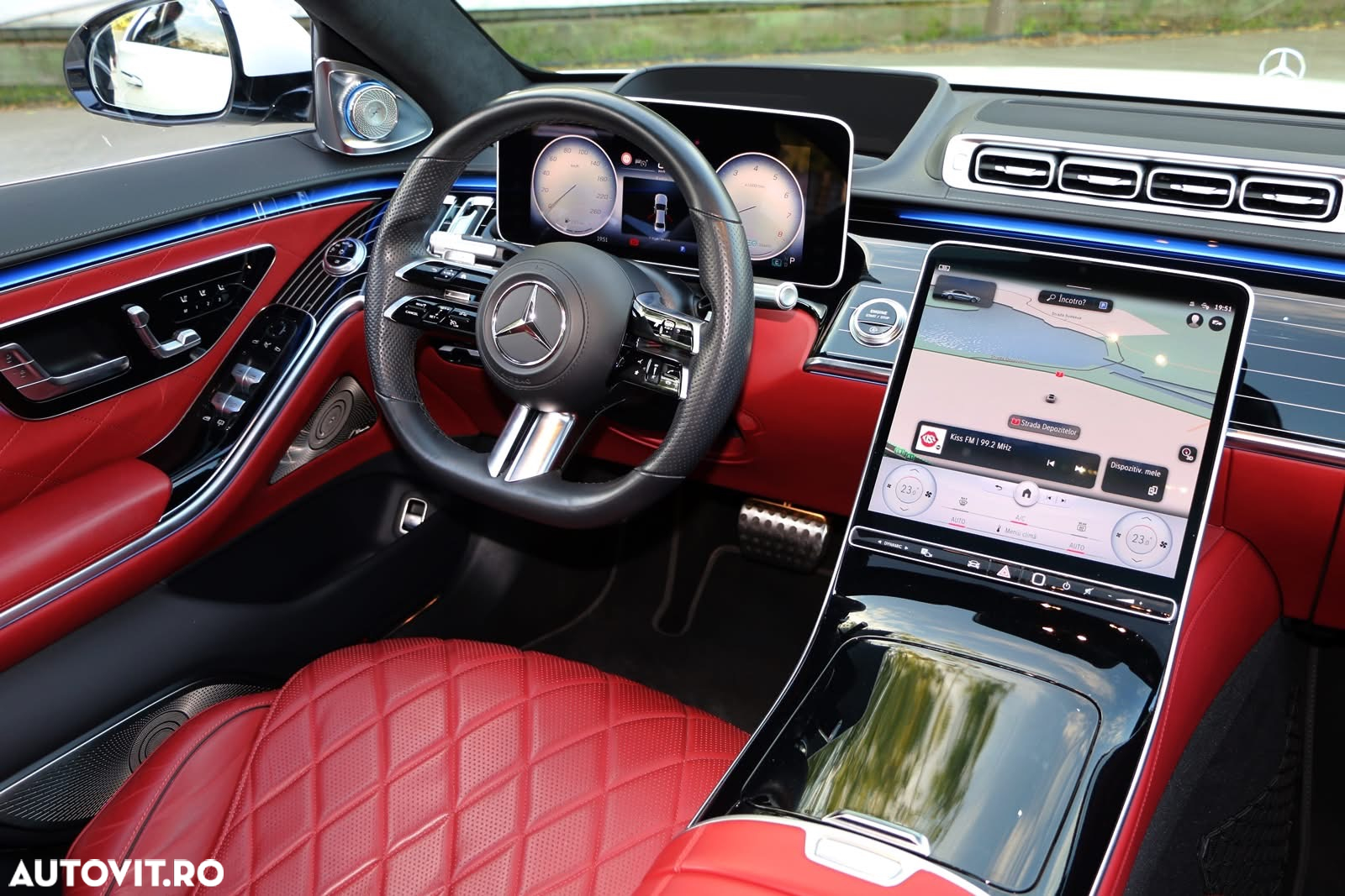 Mercedes-Benz S 500 4Matic L 9G-TRONIC - 25