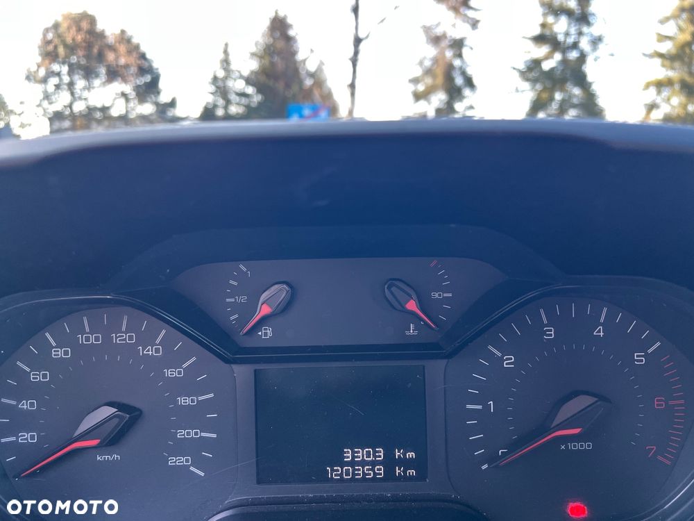 Peugeot Partner - 11