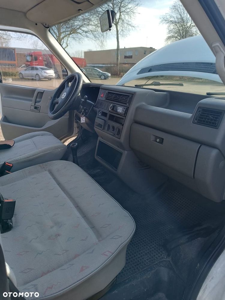 Volkswagen Transporter Standard - 11