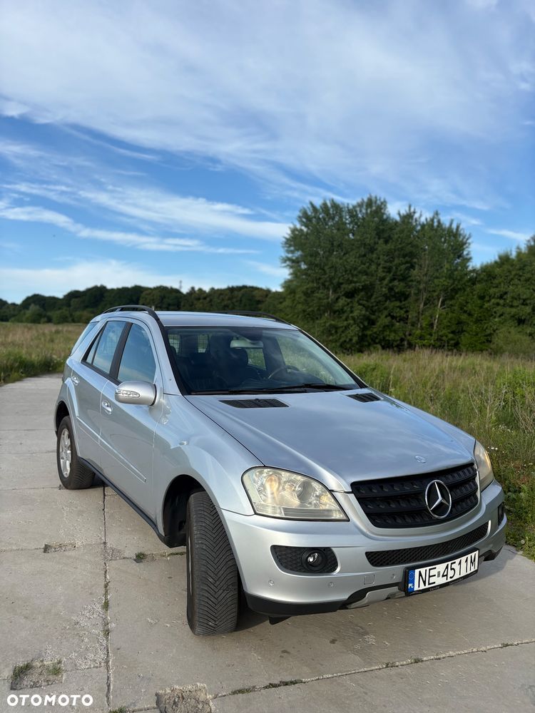 Mercedes-Benz ML - 4