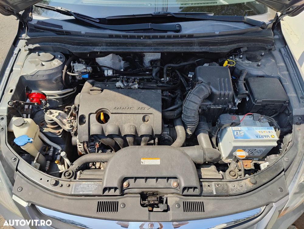Hyundai i30 1.4 DOHC GL Classic - 12