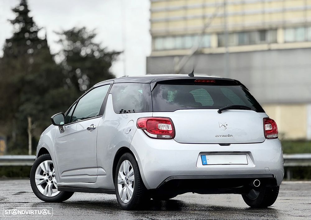 Citroën DS3 1.6 HDi Airdream So Chic - 7