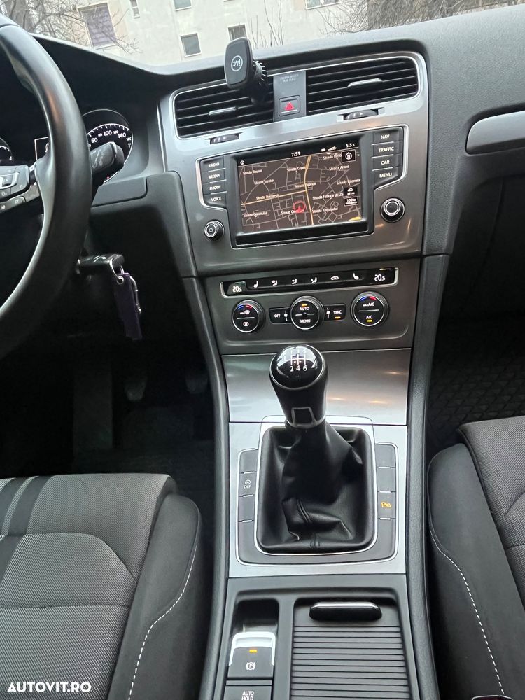 Volkswagen Golf 1.6 TDI (BlueMotion Technology) Comfortline - 6