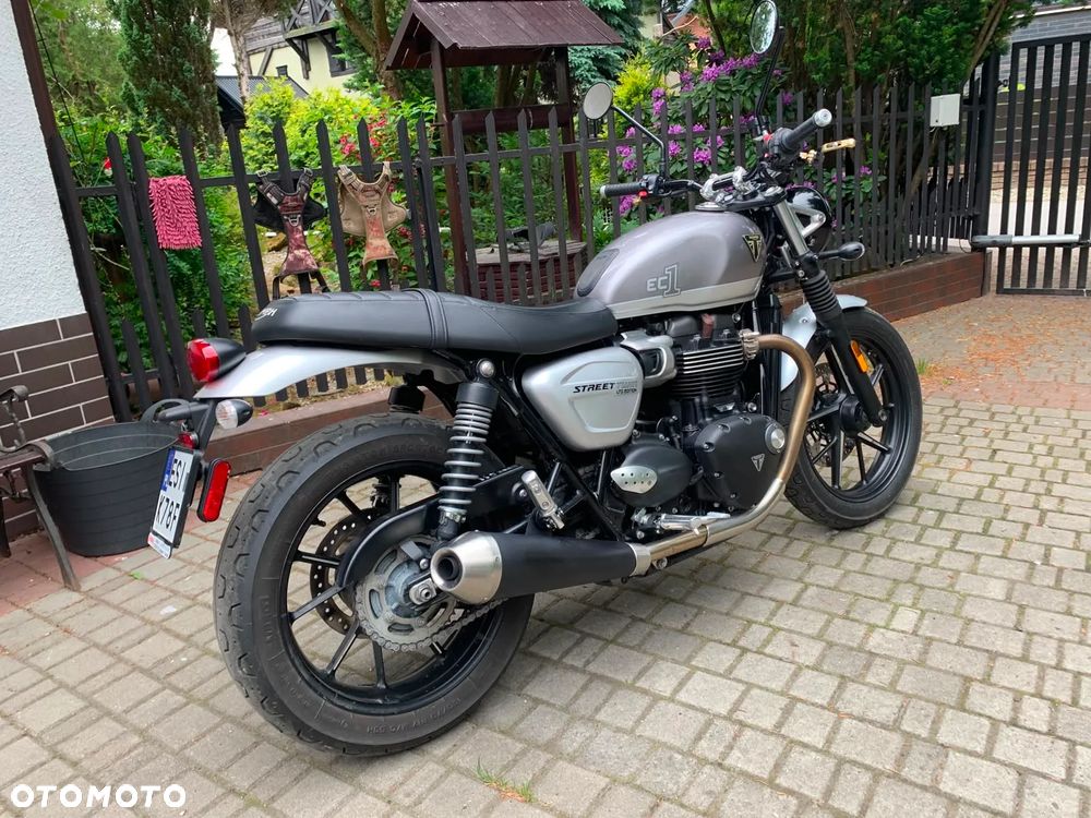 Triumph Street Twin - 7