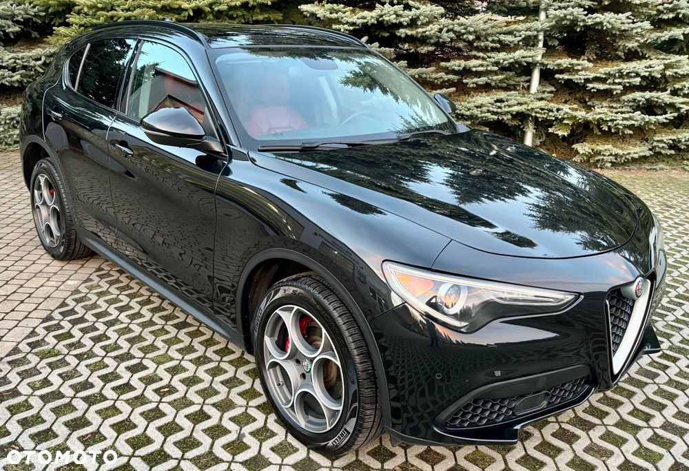 Alfa Romeo Stelvio 2.0 Turbo 16V AT8-Q4 First Edition - 21