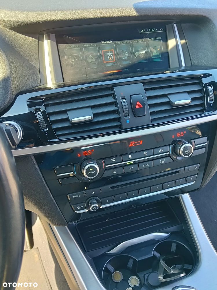 BMW X4 xDrive20d xLine - 12