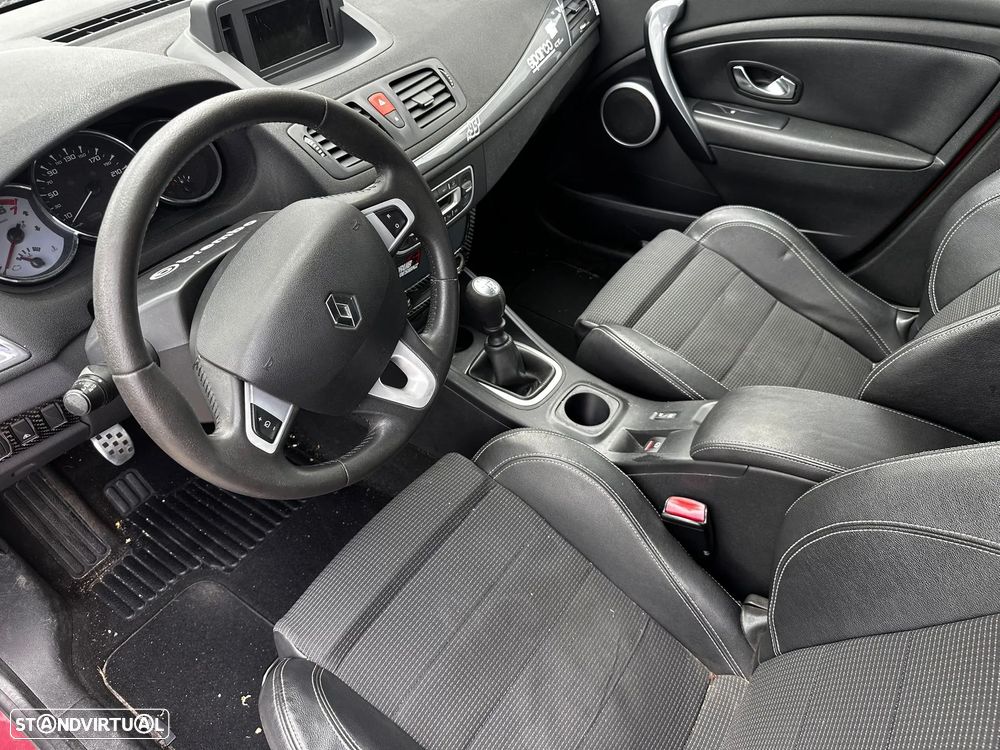Renault Megane III 1.4 TCe GTline 130cv de 2011 - 8