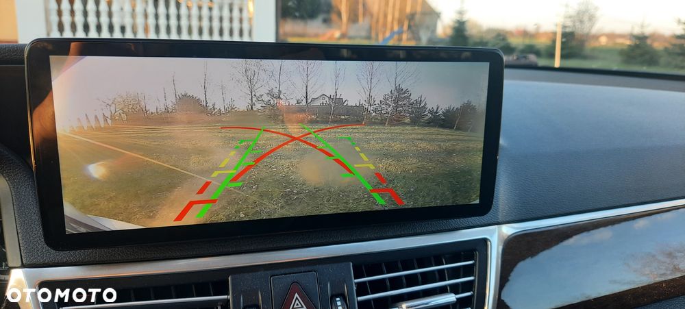 Mercedes-Benz Klasa E - 12