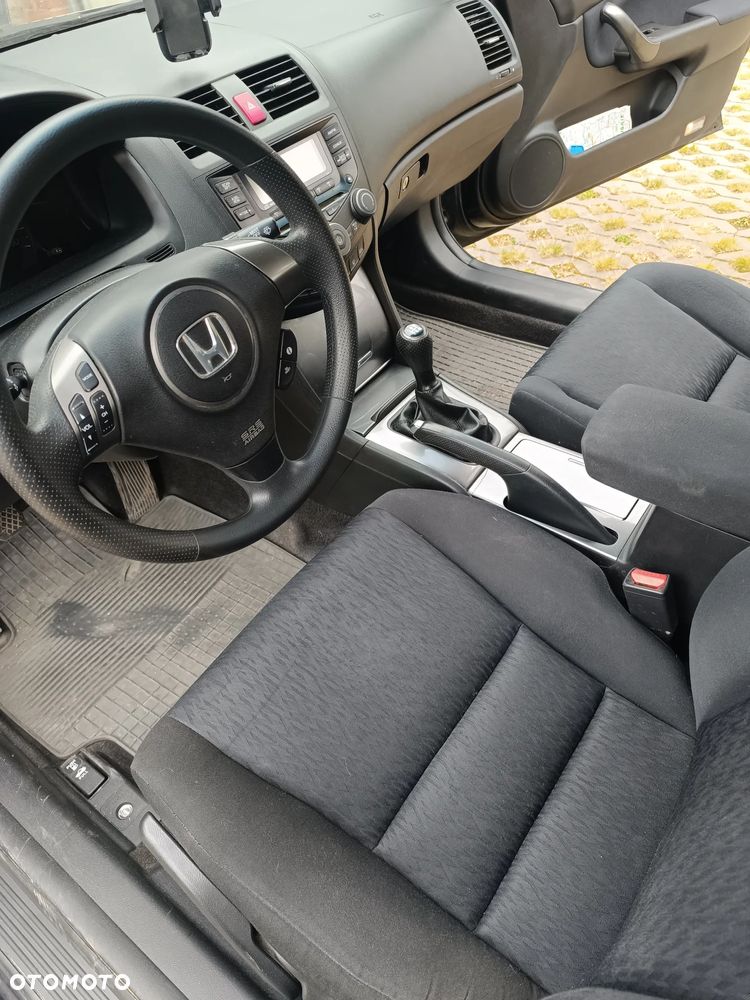 Honda Accord 2.0 Comfort - 16