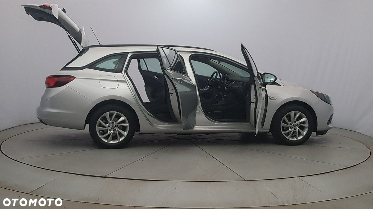 Opel Astra - 12