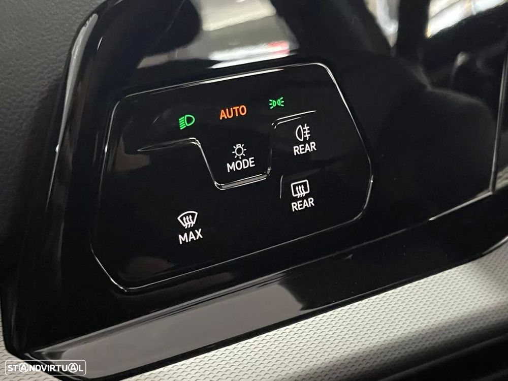 VW Golf 1.0 TSI - 11