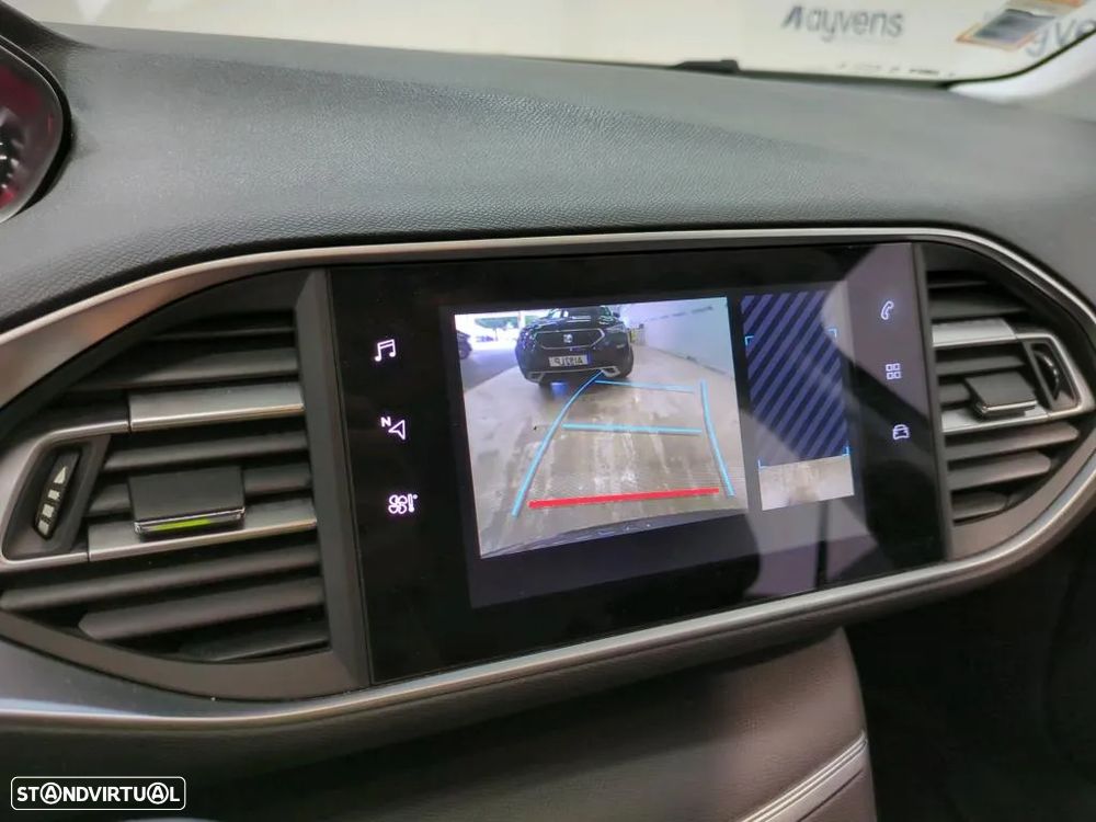 Peugeot 308 SW 1.5 BlueHDi Style - 10