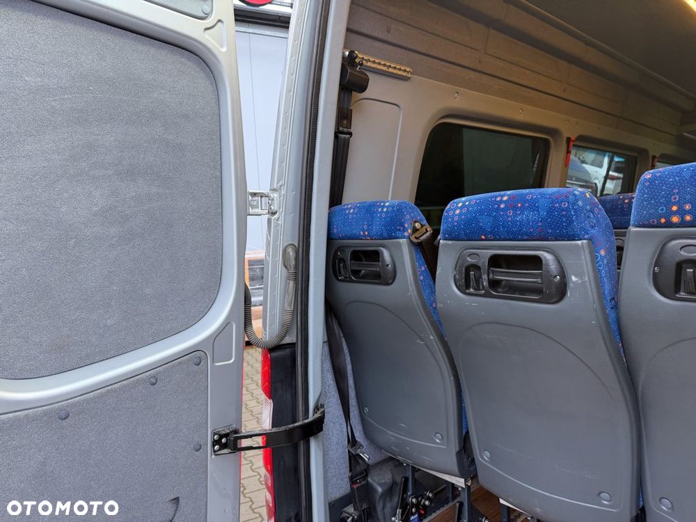 Mercedes-Benz Sprinter 516 Nr. Oferty: 20 - 29