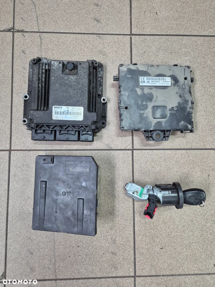 ZESTAW STARTOWY KOMPUTER BCM STACYJKA MASTER III MOVANO B  NV400 2.3 10r.+