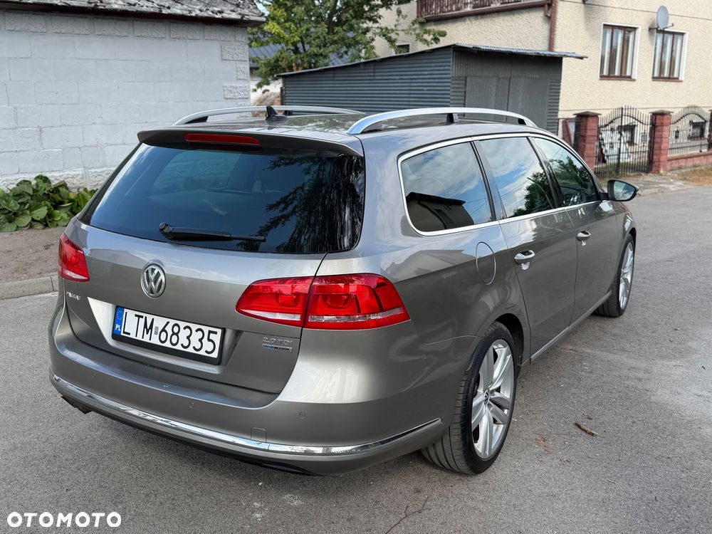 Volkswagen Passat 2.0 Blue TDI SCR Highline - 12