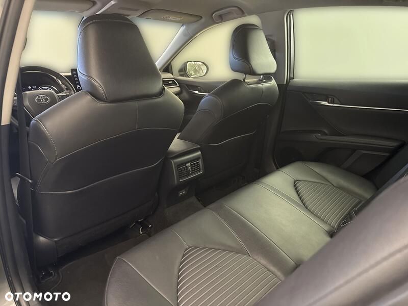 Toyota Camry 2.5 Hybrid Prestige CVT - 19