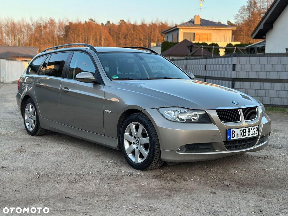 BMW Seria 3 318i Edition Lifestyle - 2