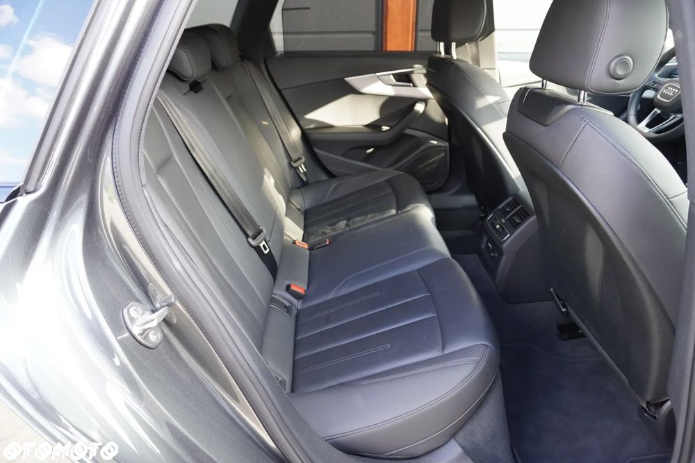 Audi A4 Avant 40 TDI quattro S tronic S line - 11