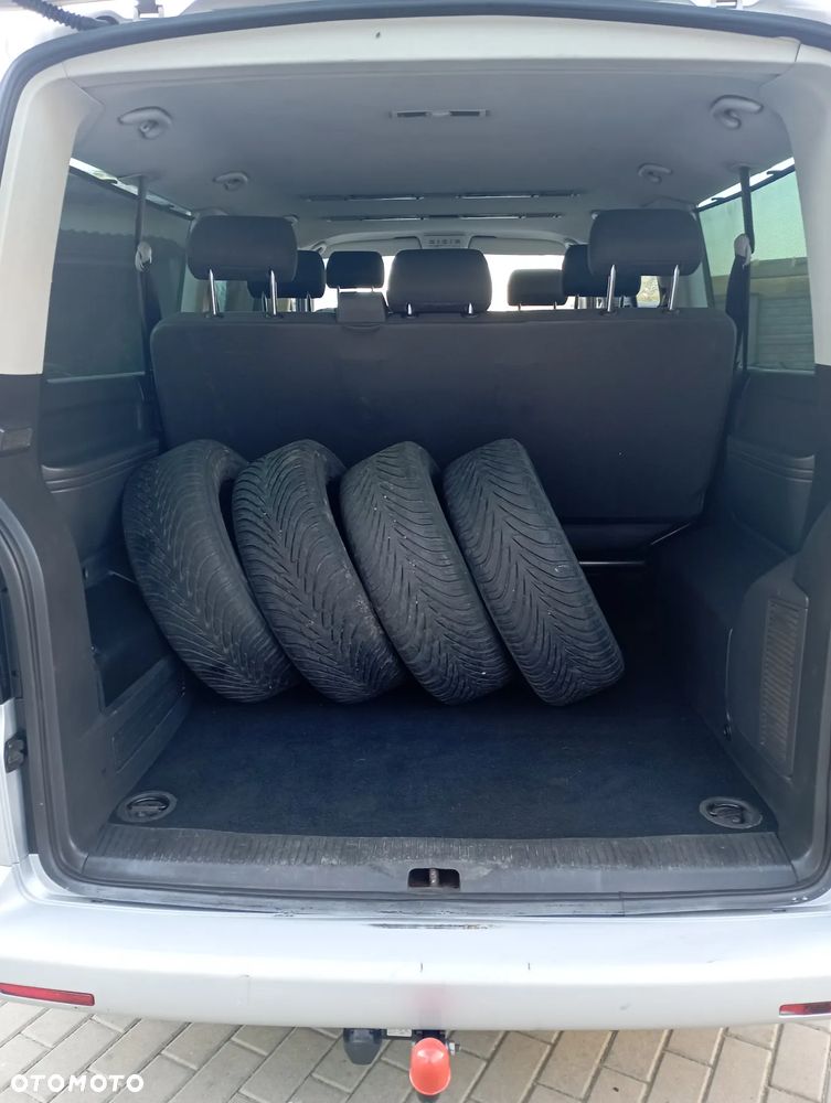 Volkswagen Caravelle L1 Trendline - 11